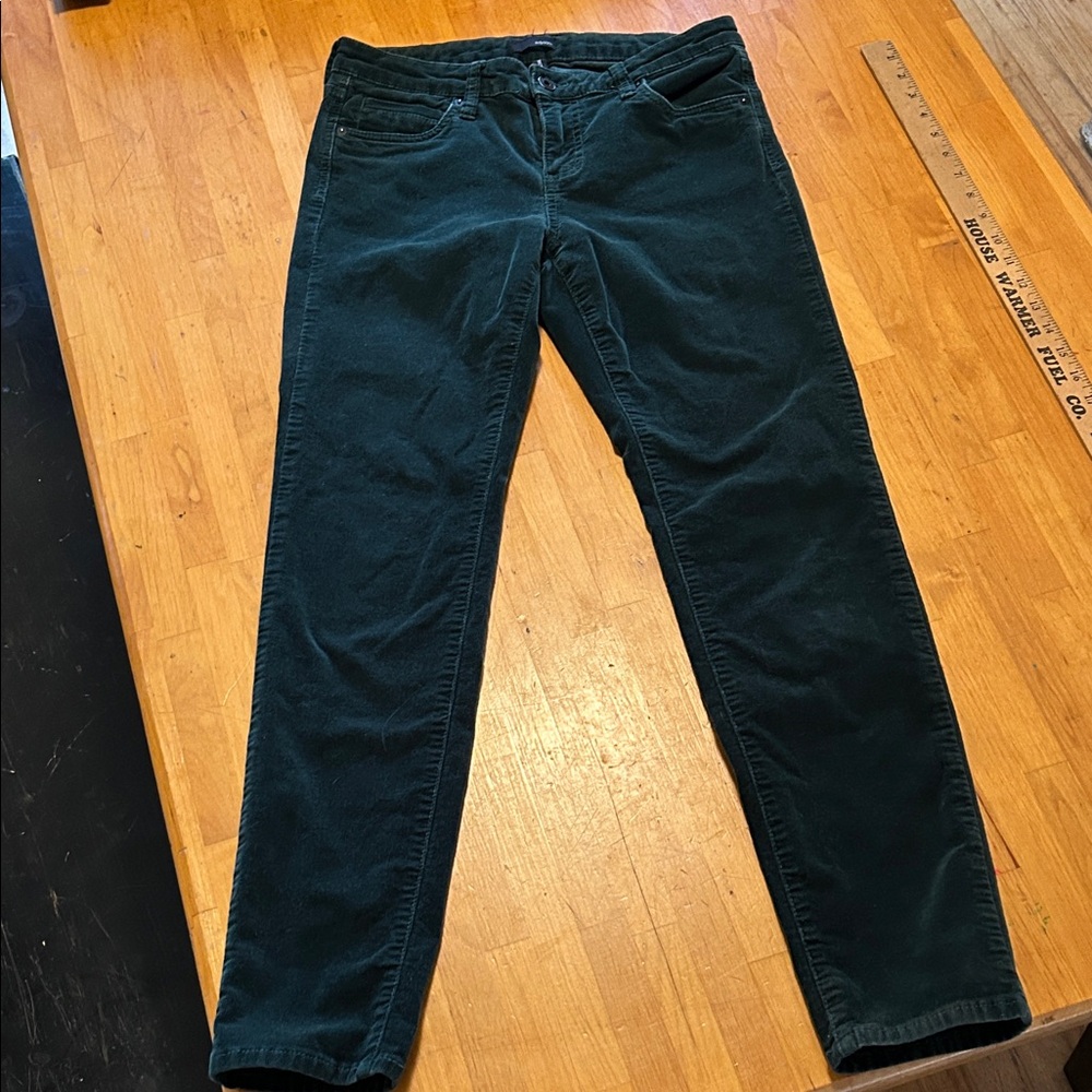 Edyson  Women’s Dark Green Skinny Corduroy Jeans